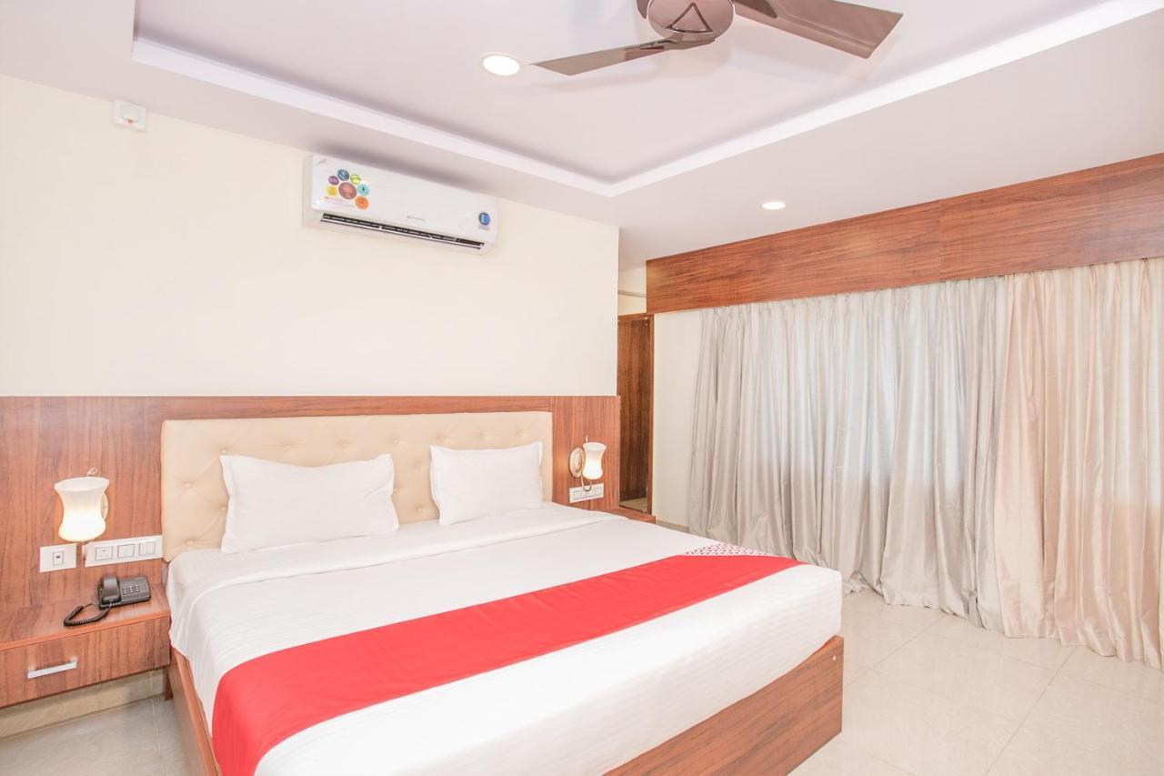 Oyo Flagship 77727 Hotel Blue Bell Bangalore Buitenkant foto